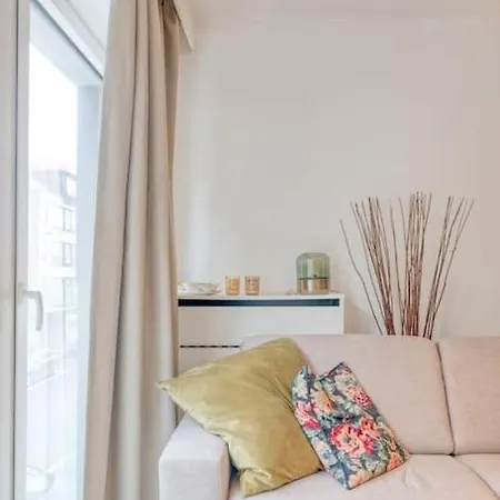 Your Stylish Seaside Retreat & Parking * Knokke-Heist